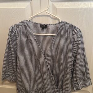 a.n.a Women's Pinstripe Blouse - Black and White